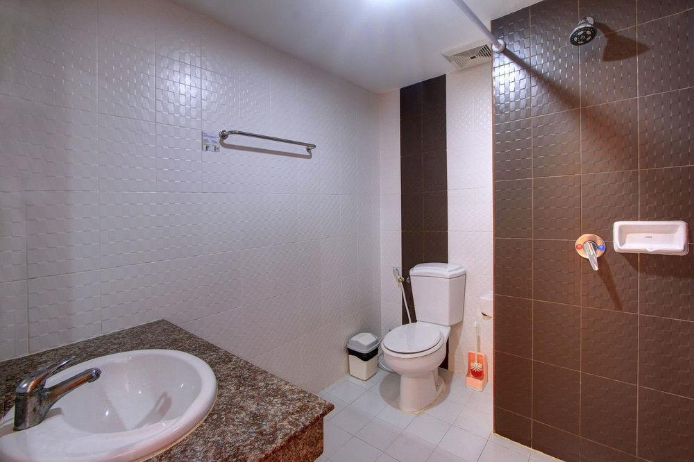 Total-Inn Patong Luaran gambar
