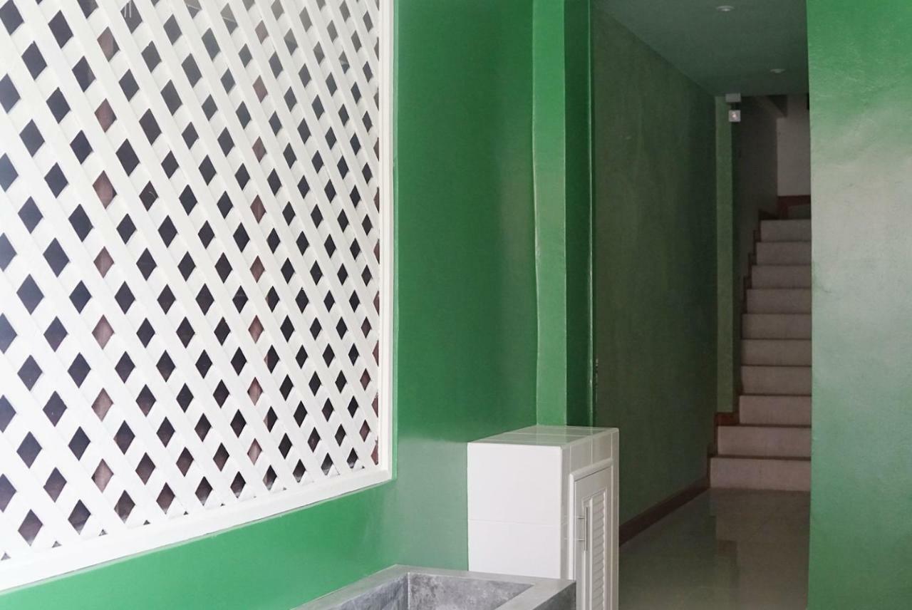 Total-Inn Patong Luaran gambar